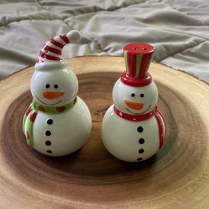 Snowmen Salt and Pepper Shakers
